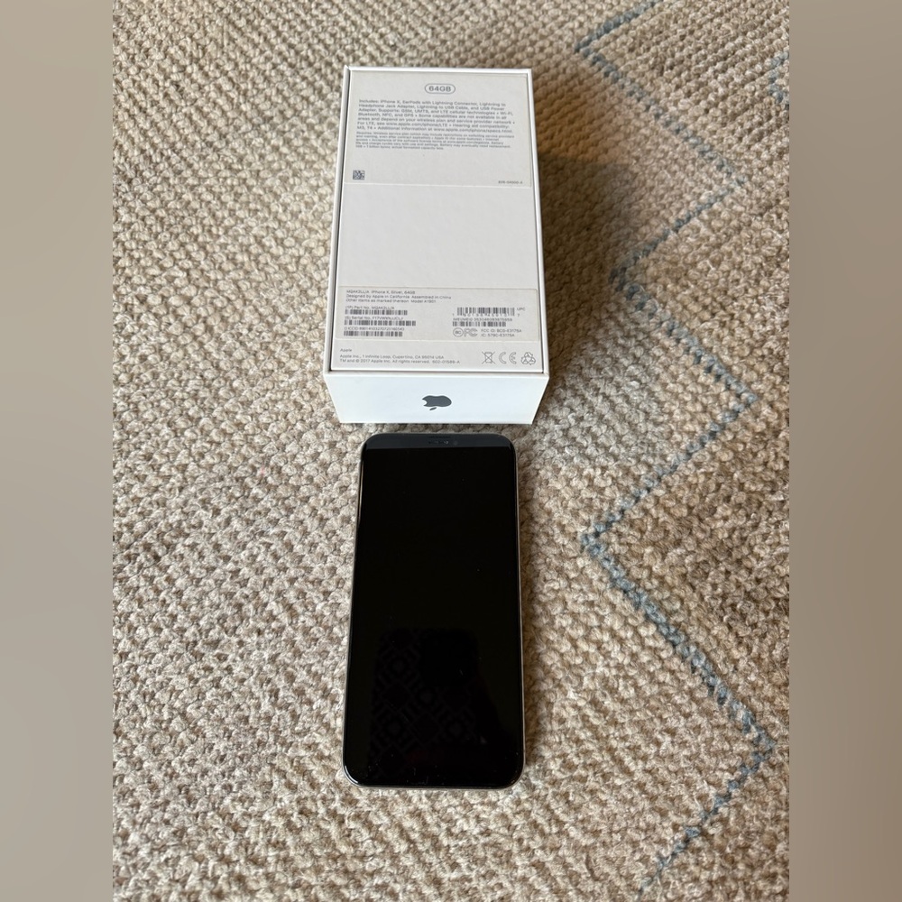 Apple iPhone in Sleek Silver Finish - Picture 2 of 4